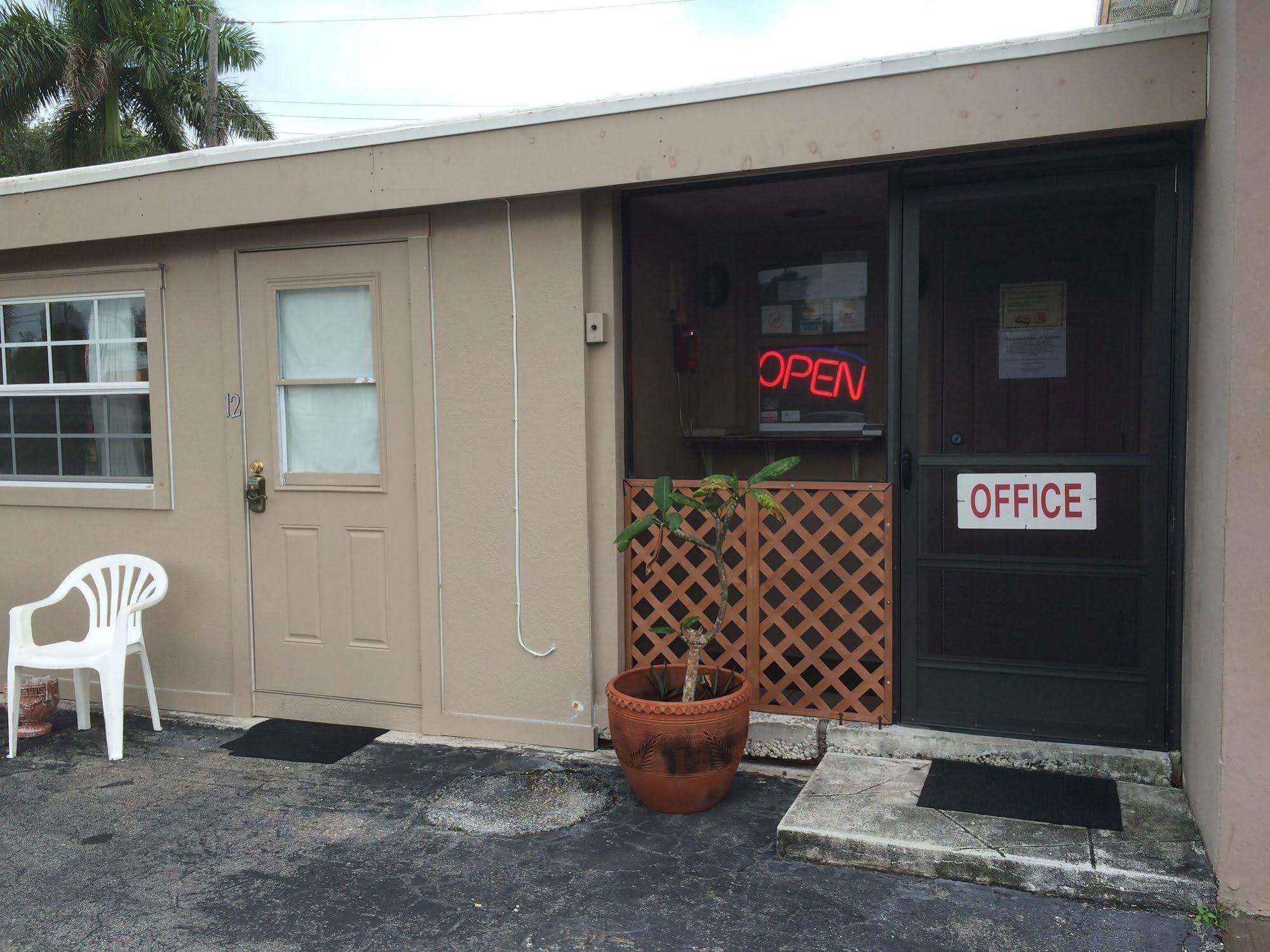 Sunrise Motel Naples Exterior photo